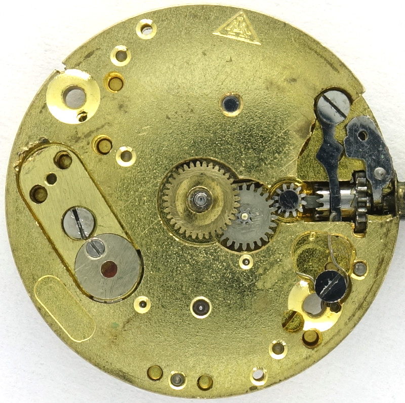 AM 610: Dial side AM 610: AM 610: Dial side