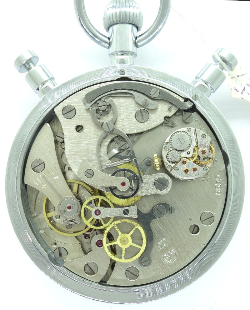 size comparison with a Movado 6 Slava 5498: size comparison with a Movado 6