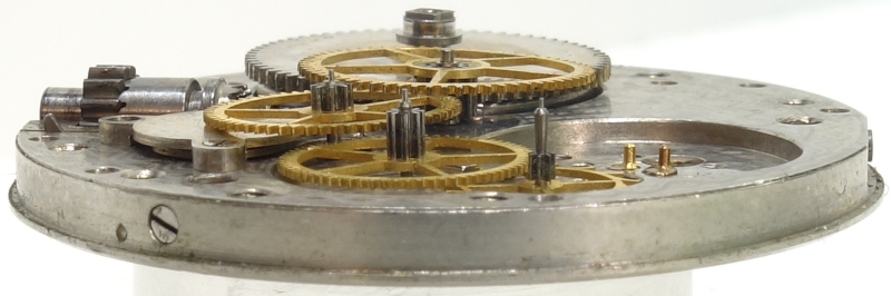 side view of the gear train Waltham Grade Sapphire: side view of the gear train